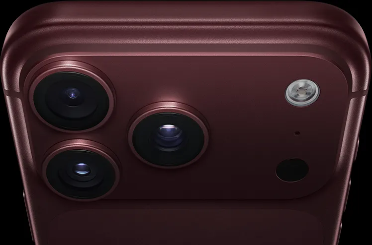 Apple 官方勃根地紅色 iPhone 18 Pro 相機與機身細節
